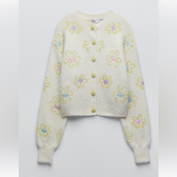 Zara Sweaters - Zara sweater